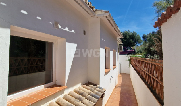 Resale - Villa - Vinuela - Inland