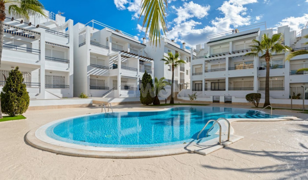 Resale - Apartment / flat - Torrevieja - Costa Blanca