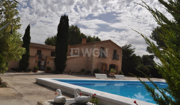 Reventa - Villa - Villena - Inland