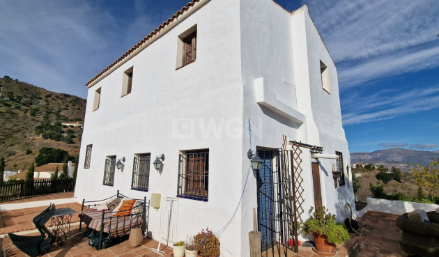 Resale - Townhouse - Comares - Inland