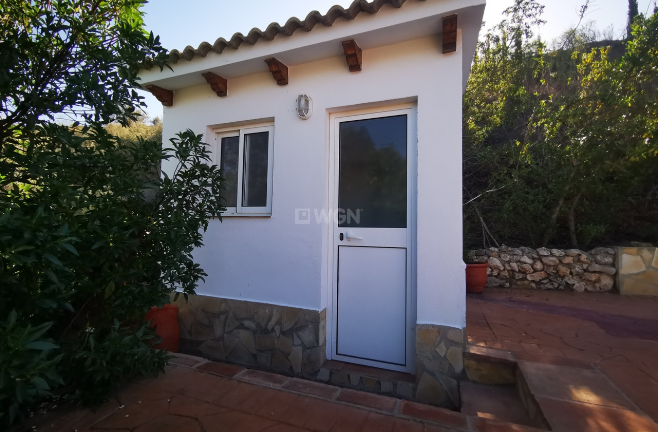 Resale - Villa - Vinuela - Inland