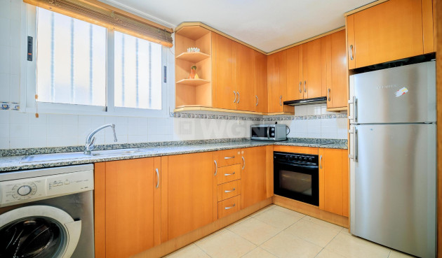 Resale - Penthouse - Torrevieja - Puerto