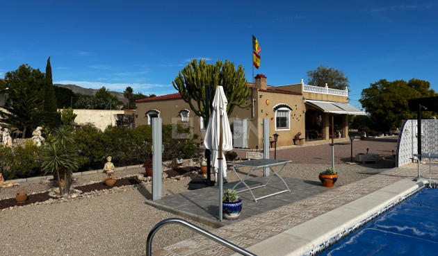 Resale - Villa - Albatera - Inland