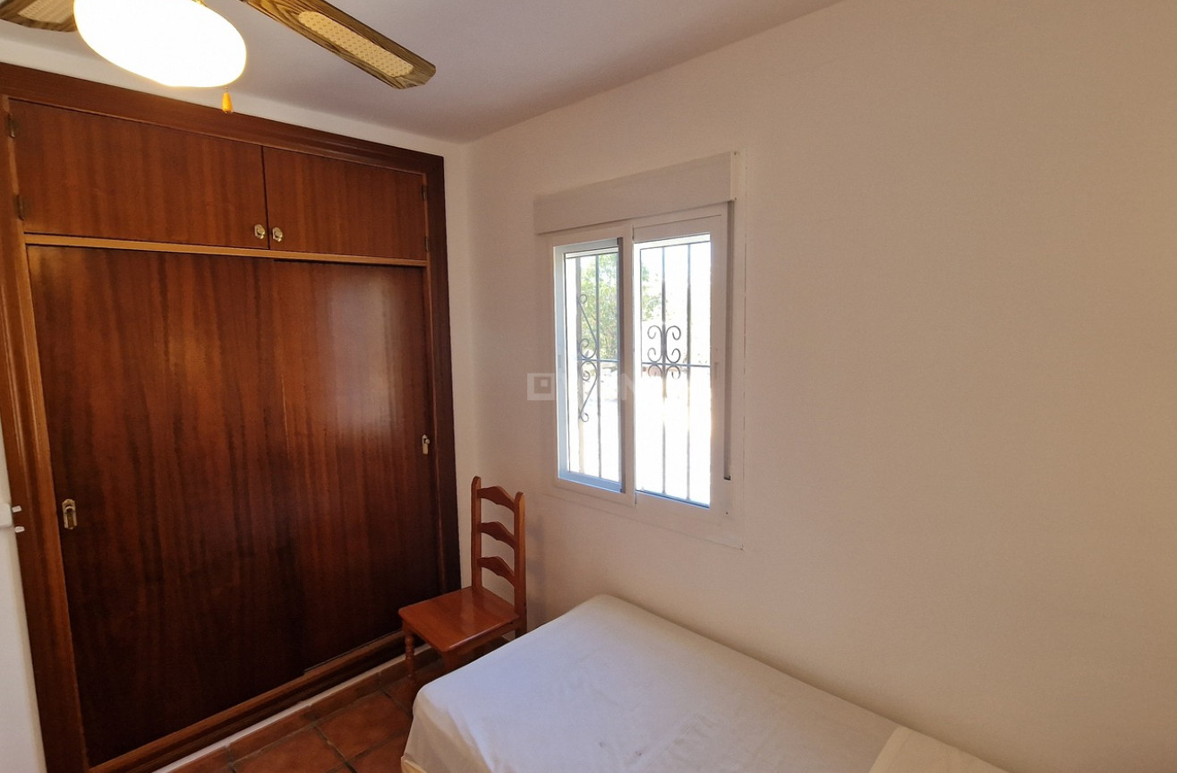 Resale - Villa - Vinuela - Inland