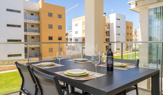 Resale - Apartment / flat - Villamartin - Costa Blanca