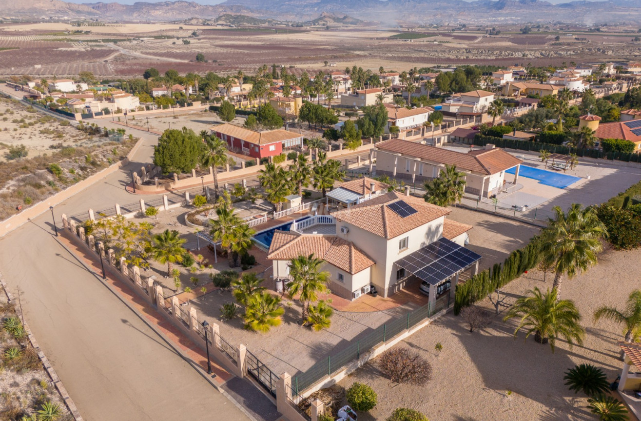 Resale - Villa - Campos del Río - Inland