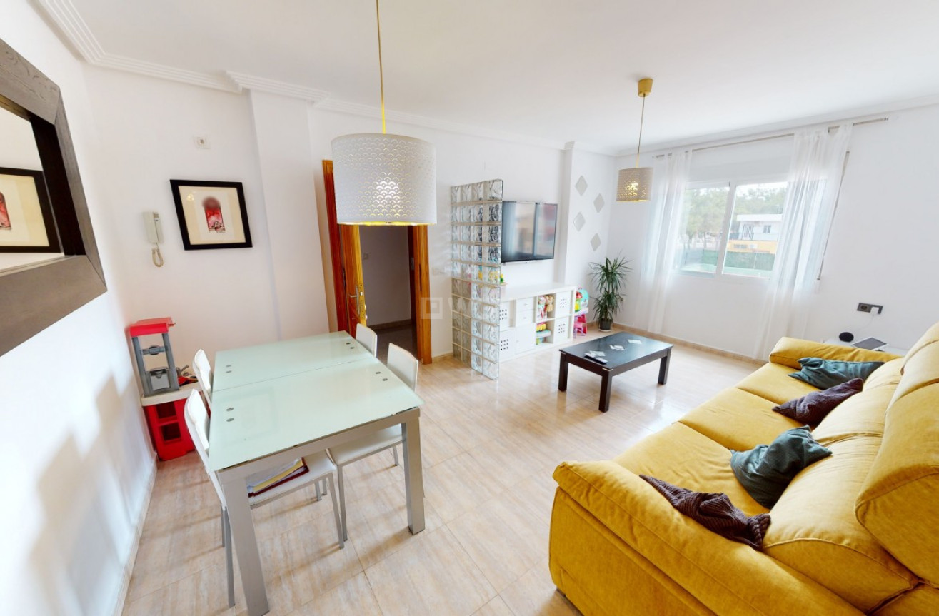 Resale - Apartment / flat - Los Alcázares - Costa Calida