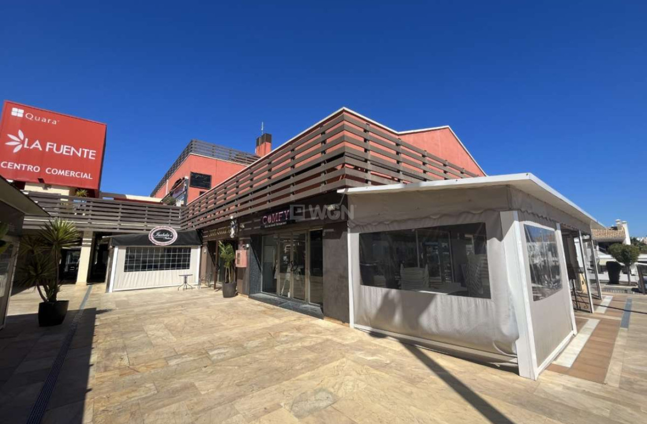 Resale - Commercial - Dehesa de Campoamor - Costa Blanca