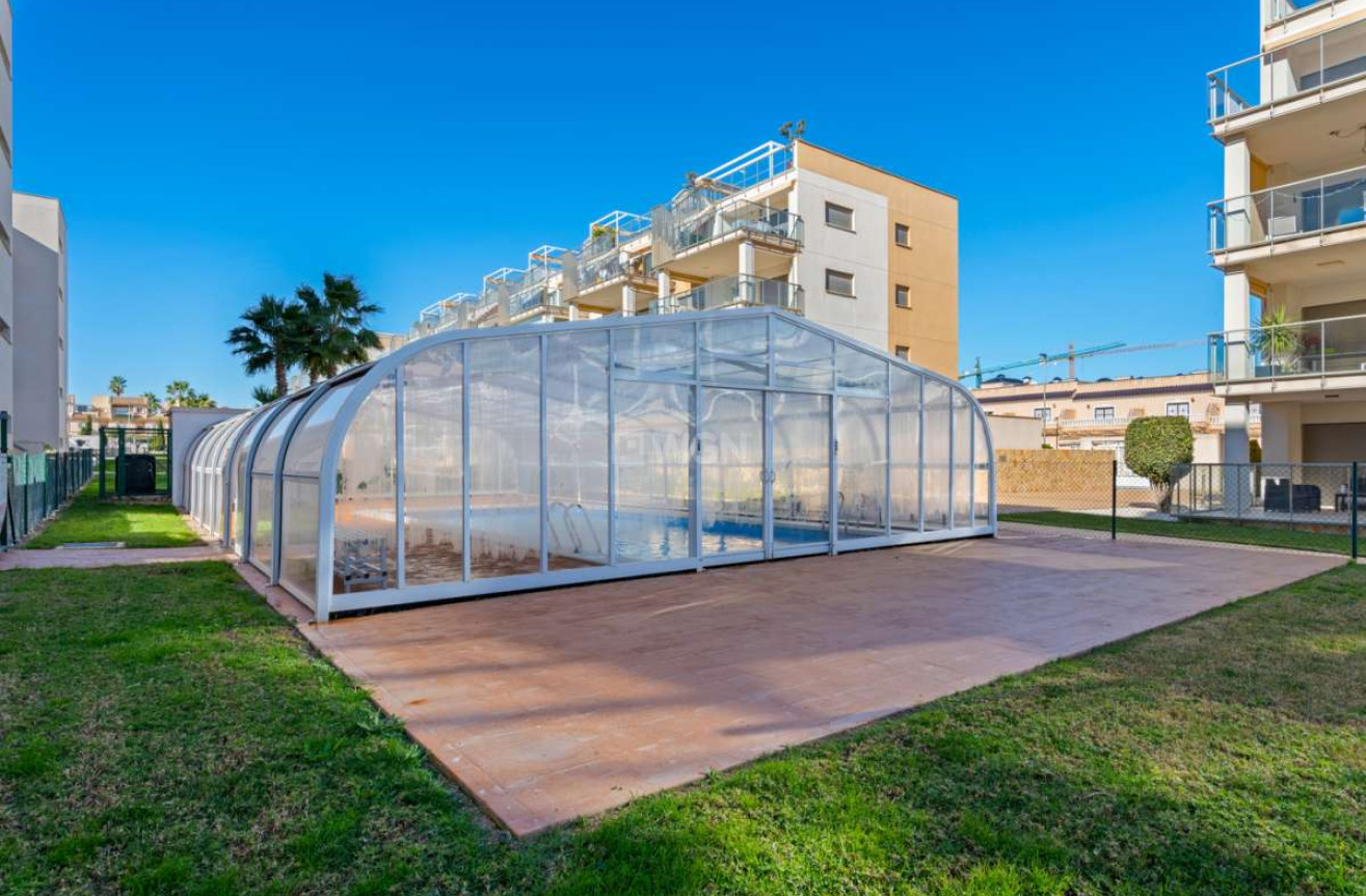 Reventa - Apartamento / piso - Villamartin - Costa Blanca