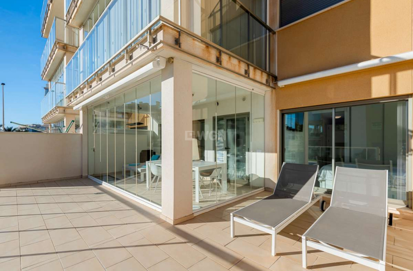 Resale - Apartment / flat - Villamartin - Costa Blanca