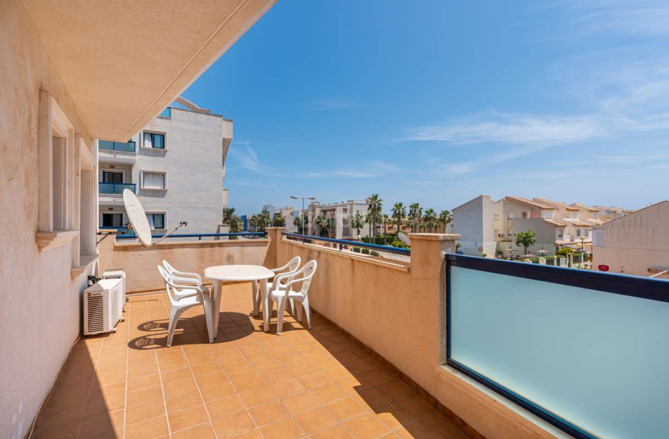 Reventa - Apartamento / piso - Dehesa de Campoamor - Costa Blanca