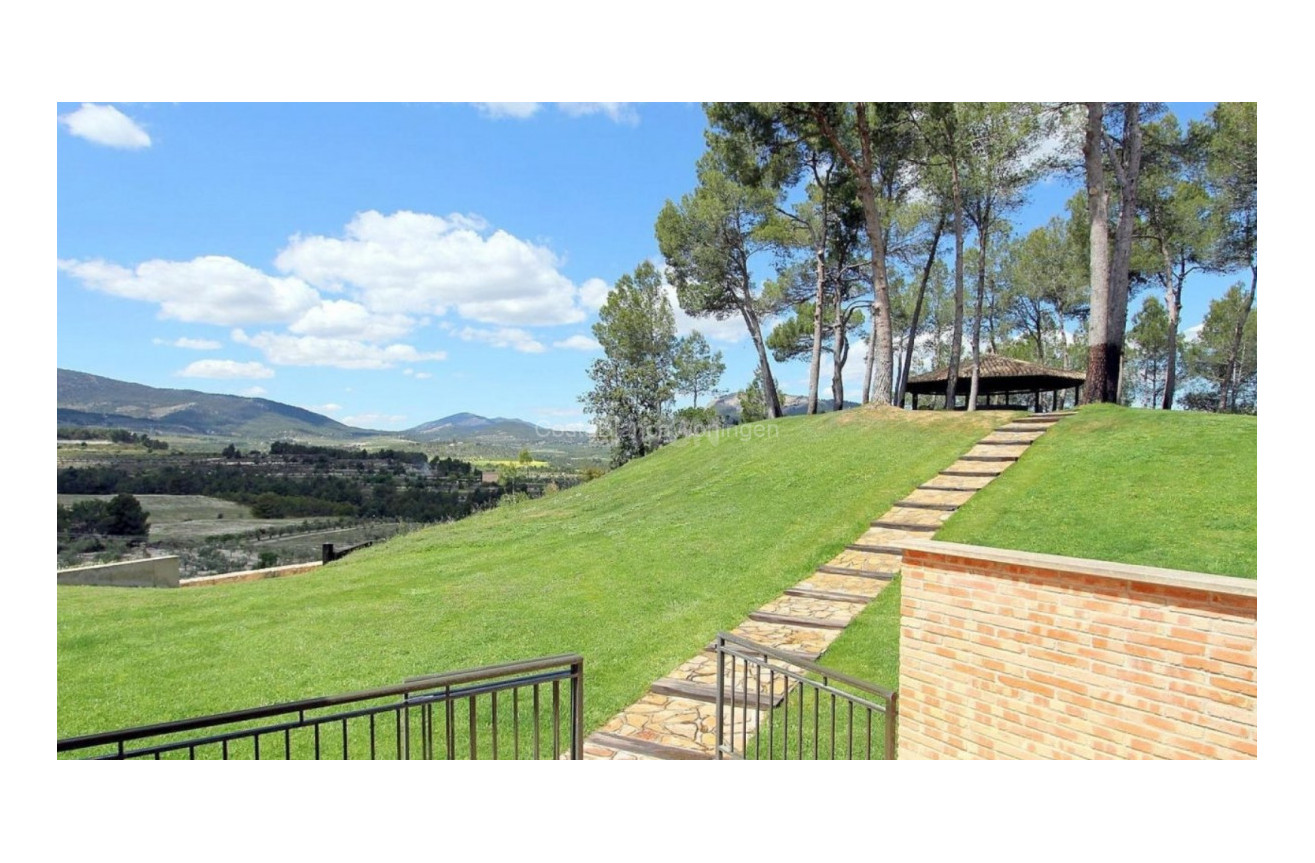 Reventa - Villa - Penaguila - Inland