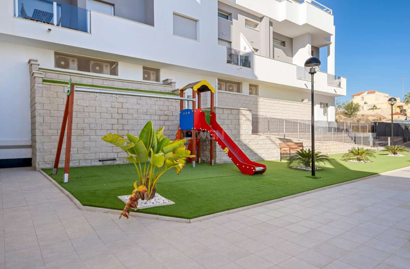 Reventa - Apartamento / piso - Villamartin - Costa Blanca