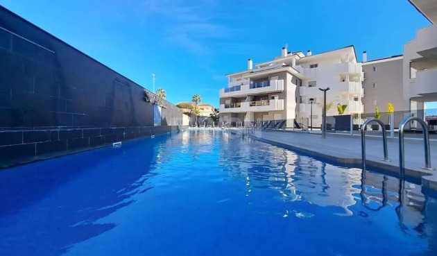 Reventa - Apartamento / piso - Villamartin - Costa Blanca