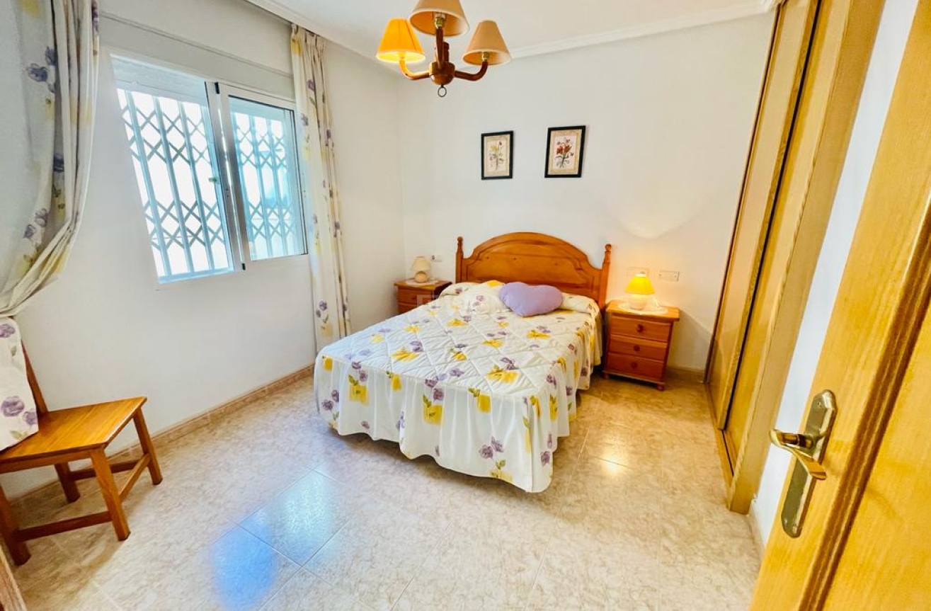 Reventa - Apartamento / piso - Torrevieja - Costa Blanca