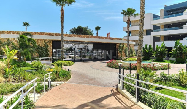 Resale - Apartment / flat - Playa Flamenca - Costa Blanca