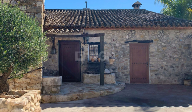 Resale - Finca - Jalón - Inland