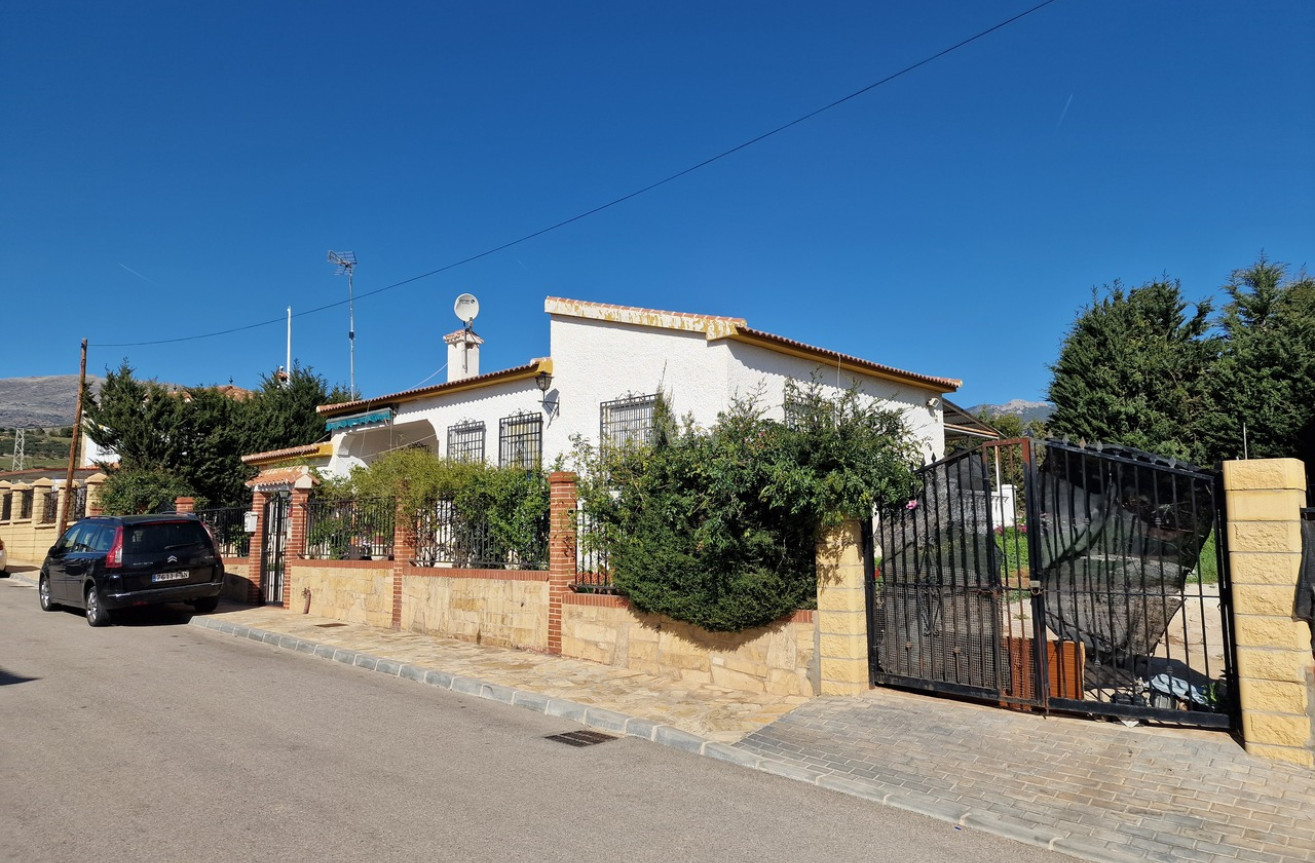 Resale - Villa - Puente De Don Manuel - Inland