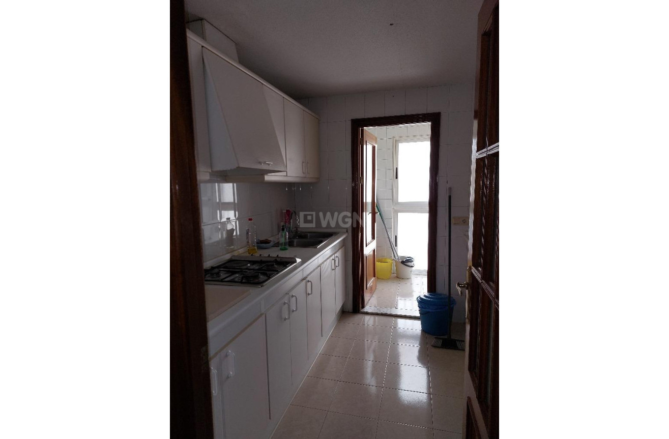 Reventa - Apartamento / piso - Monóvar/Monóver - Centro