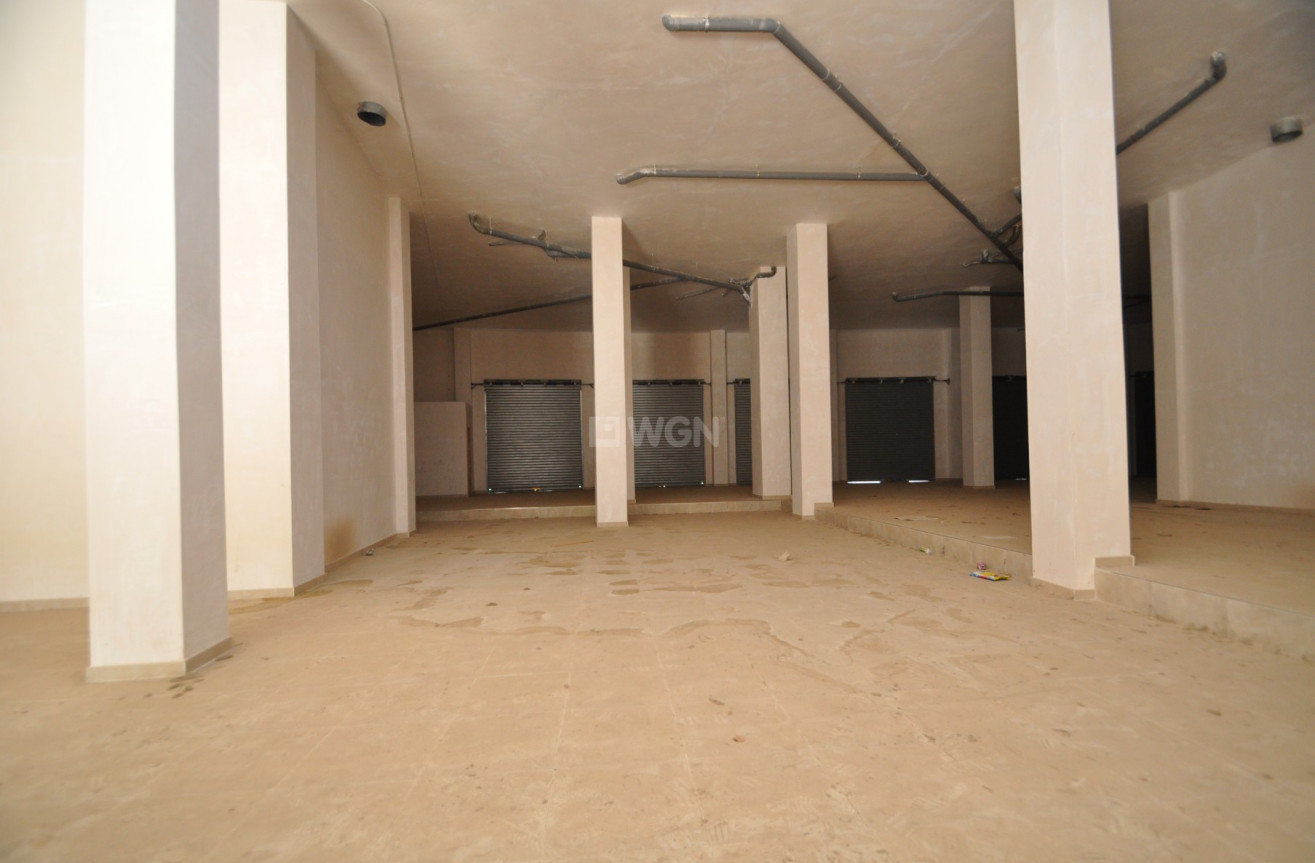 Resale - Commercial - Elda - Inland