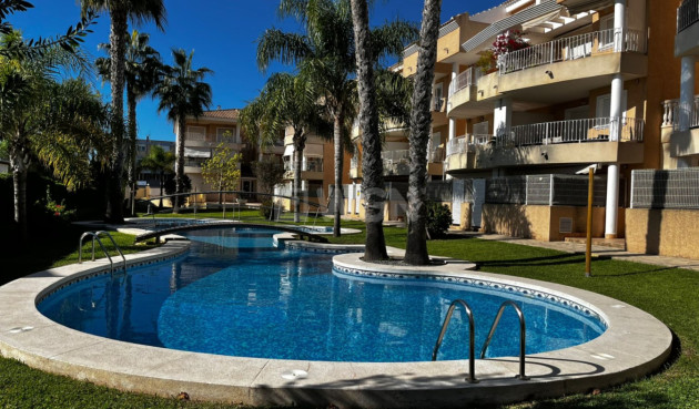 Resale - Apartment / flat - Jávea - Costa Blanca