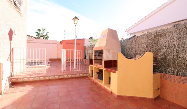 Resale - Villa - Cabo Roig - Costa Blanca