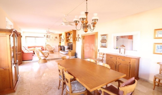 Resale - Villa - Cabo Roig - Costa Blanca