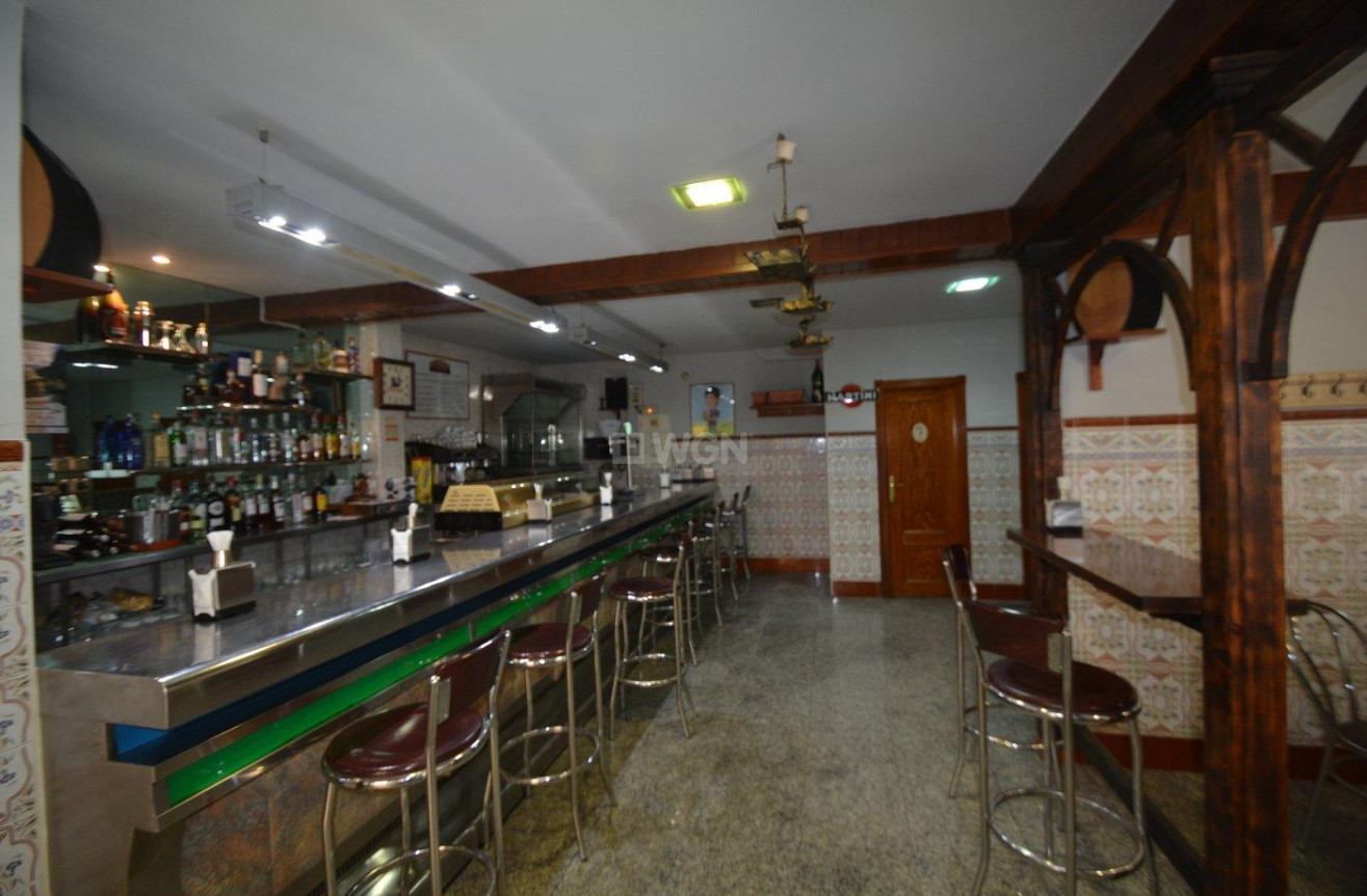 Resale - Commercial - Bigastro - Centro