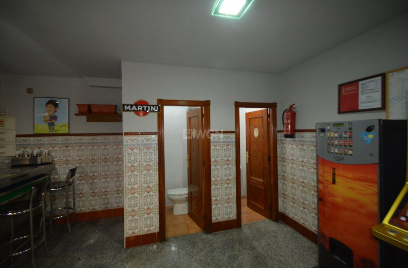 Resale - Commercial - Bigastro - Centro