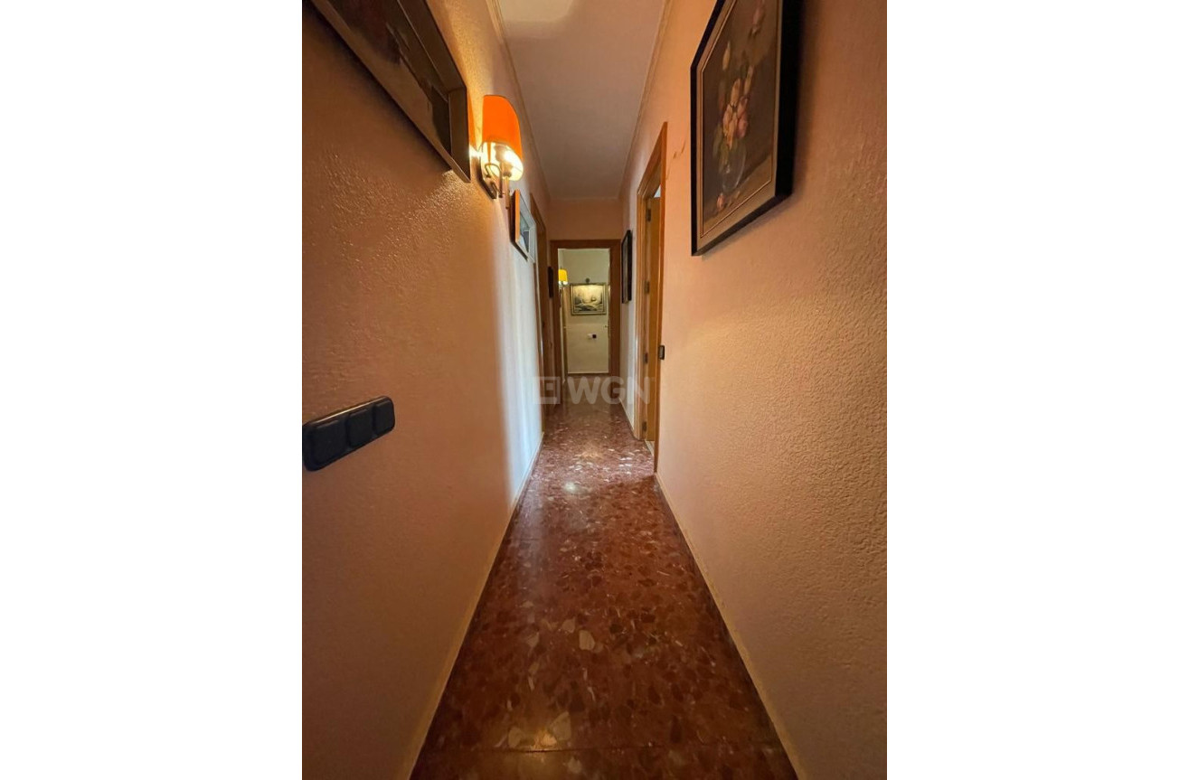 Resale - Apartment / flat - Torrevieja - Costa Blanca