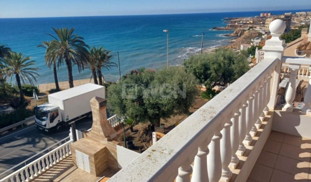 Resale - Villa - Torrevieja - Costa Blanca