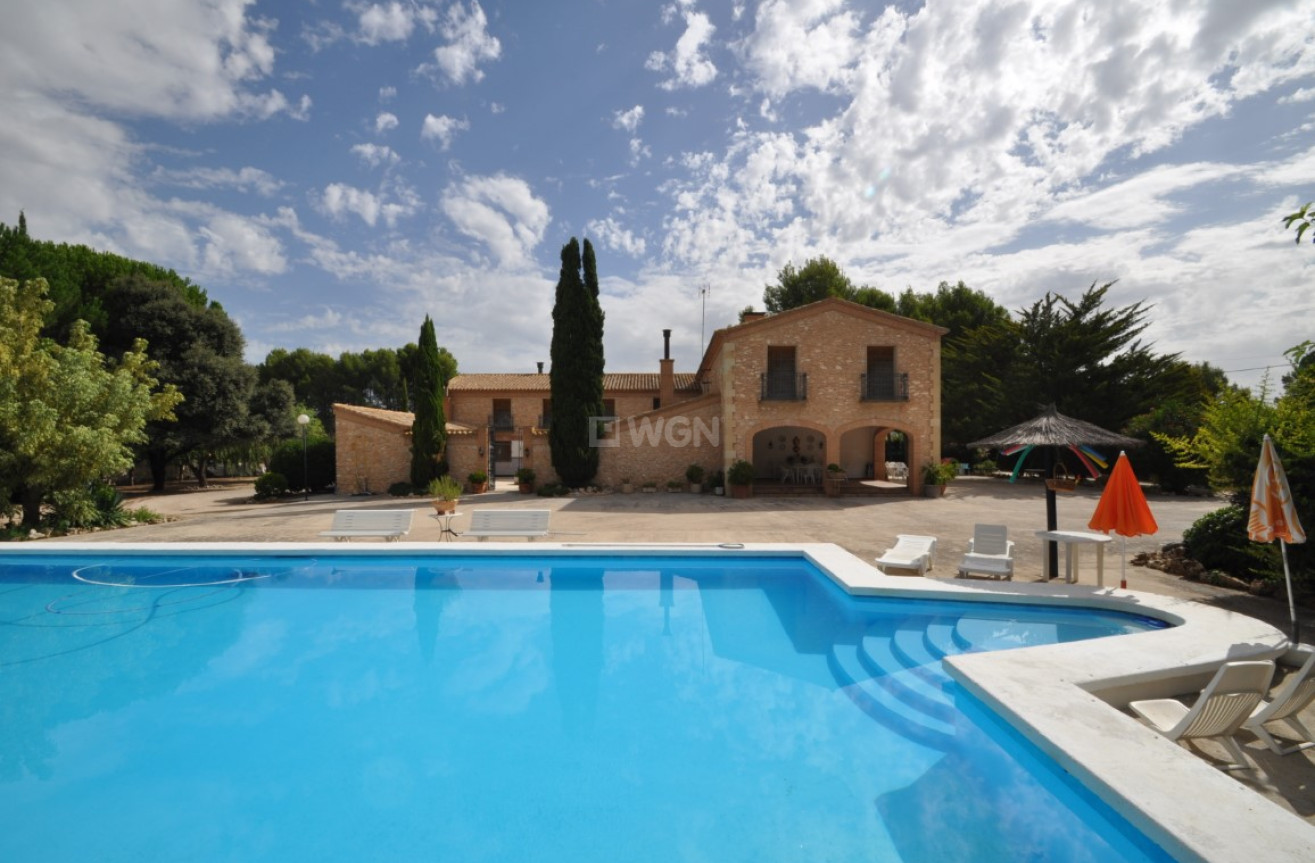 Reventa - Villa - Villena - Inland