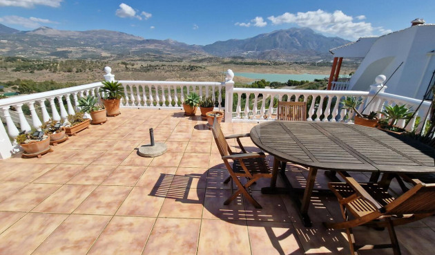 Resale - Villa - Vinuela - Inland