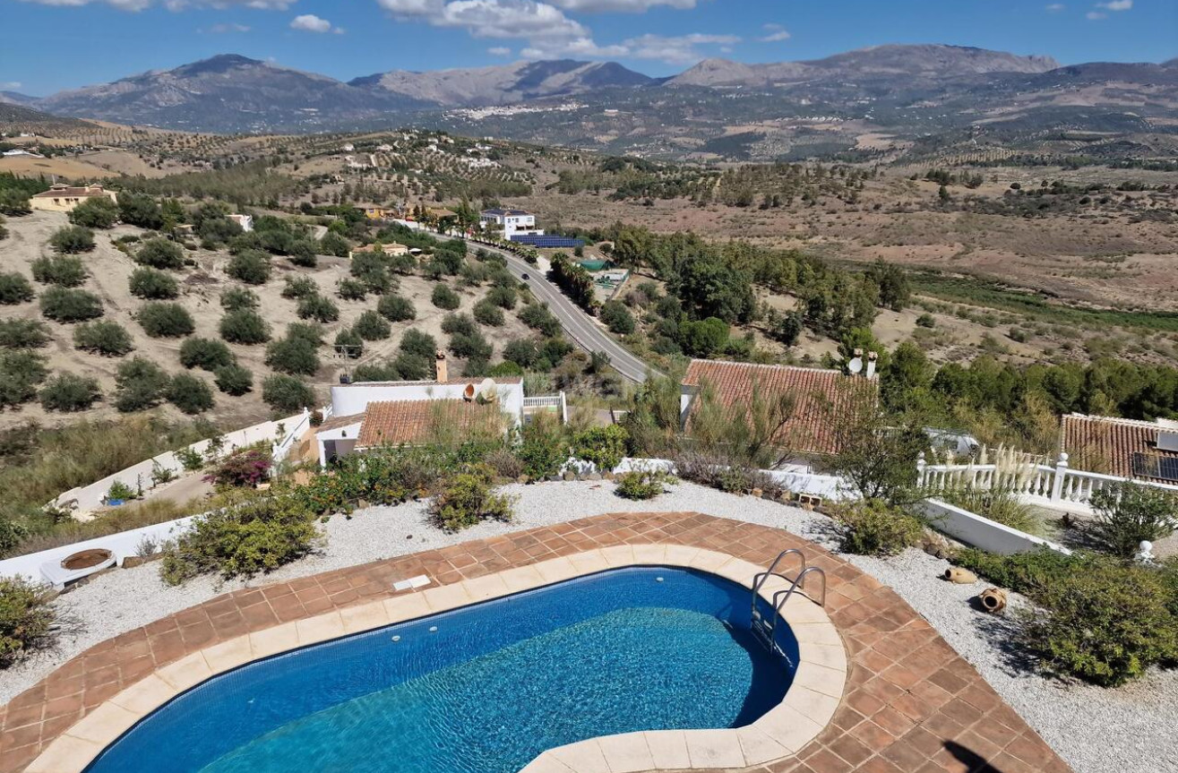 Resale - Villa - Vinuela - Inland