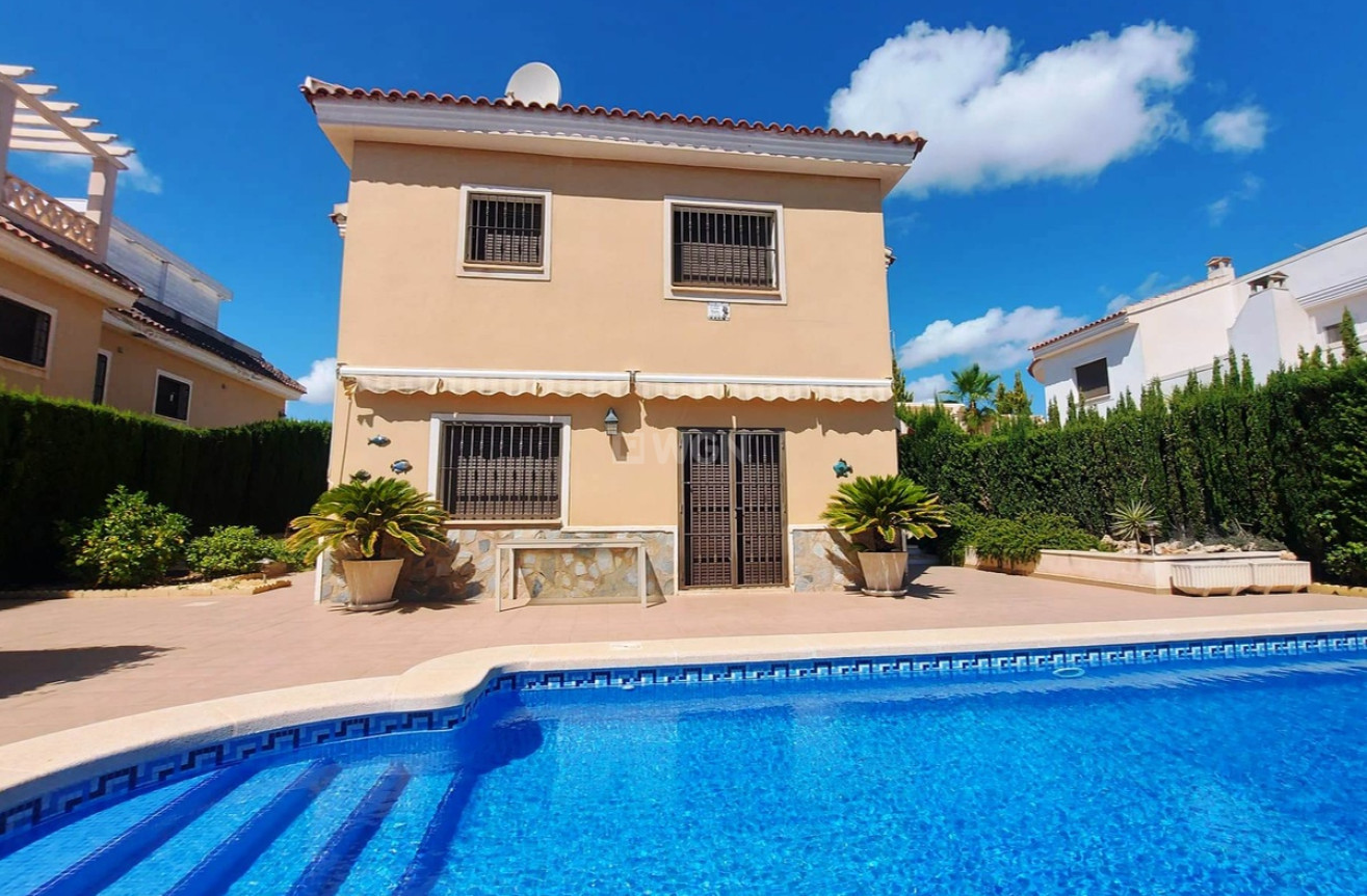 Odsprzedaż - Villa - Ciudad Quesada - Costa Blanca