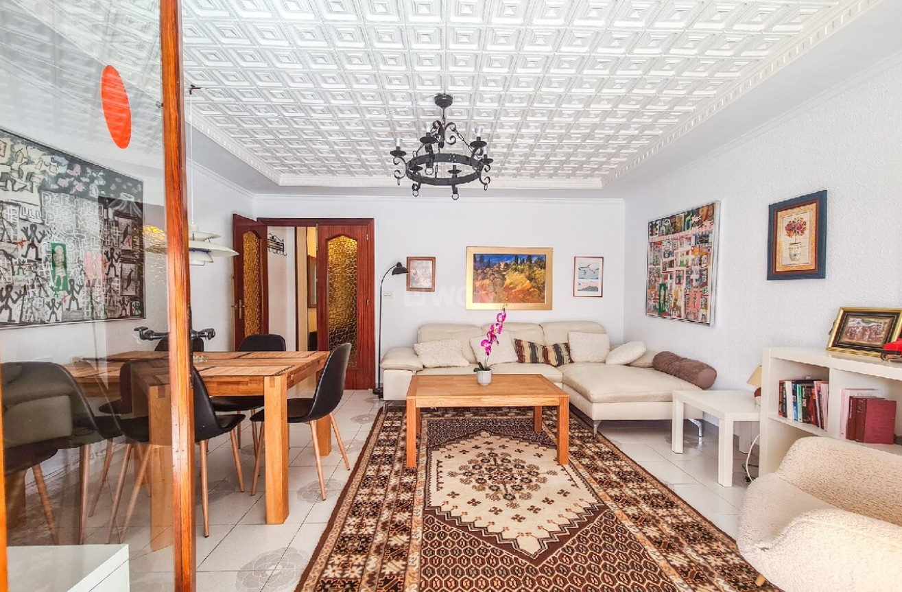 Resale - Apartment / flat - Torrevieja - Costa Blanca