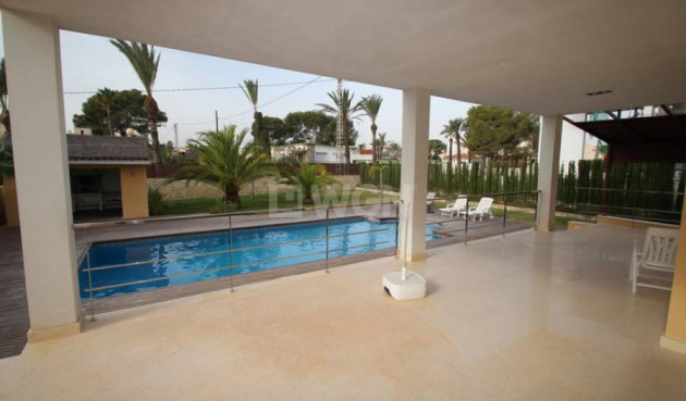 Resale - Villa - Orihuela Costa - Costa Blanca