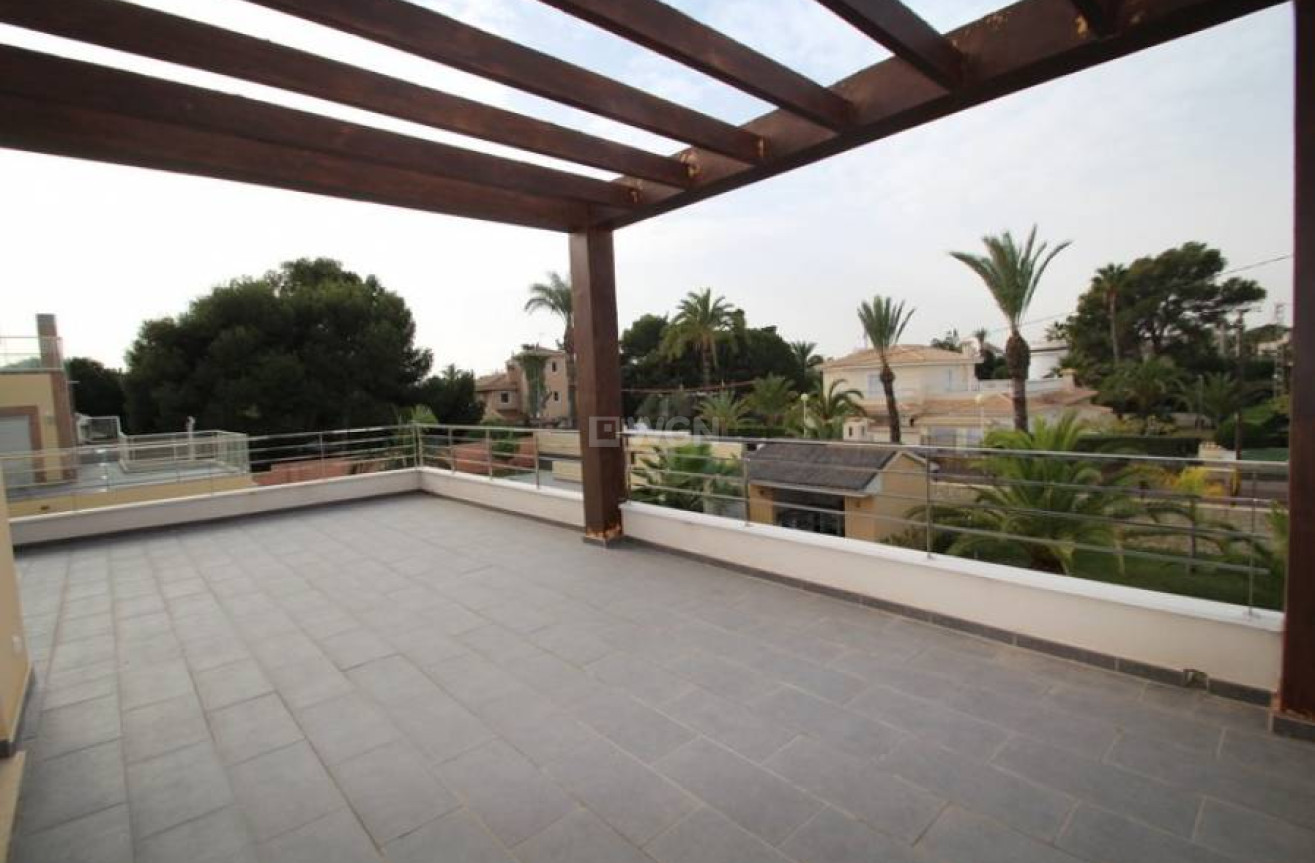 Resale - Villa - Orihuela Costa - Costa Blanca