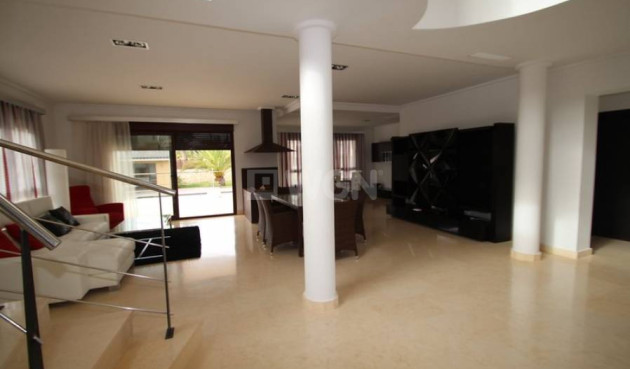 Resale - Villa - Orihuela Costa - Costa Blanca