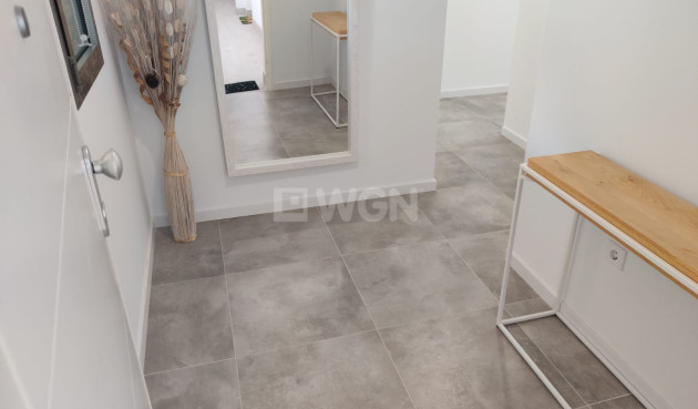 Odsprzedaż - Mieszkanie w bloku - Finestrat - Costa Blanca