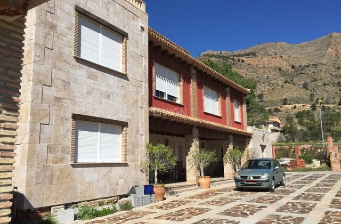 Resale - Villa - Pinar De Bonanza - Inland