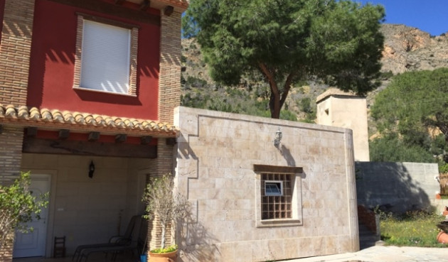 Resale - Villa - Pinar De Bonanza - Inland