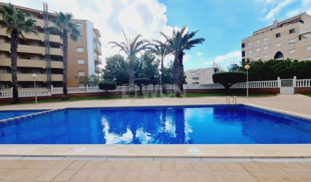 Resale - Apartment / flat - La Mata - Costa Blanca