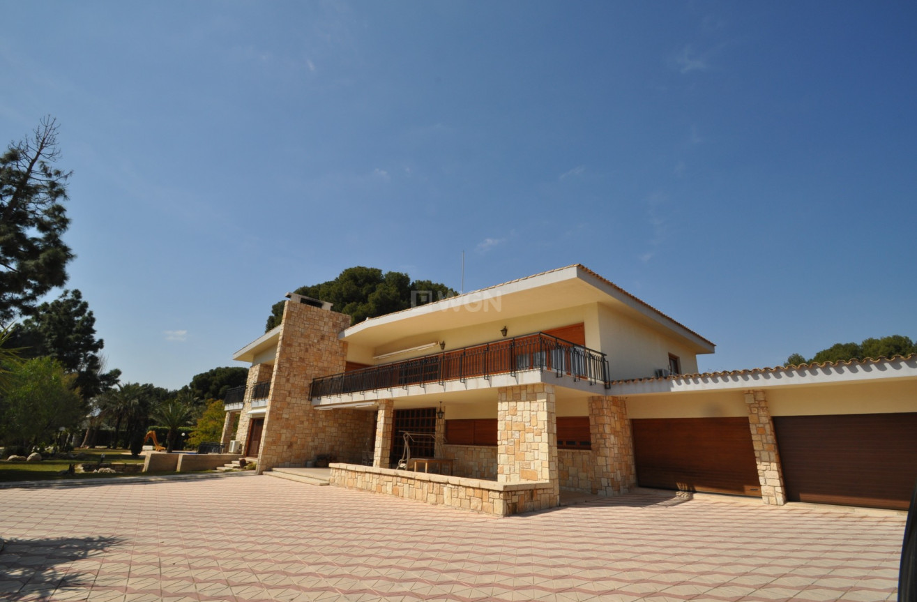 Resale - Villa - Elda - Inland