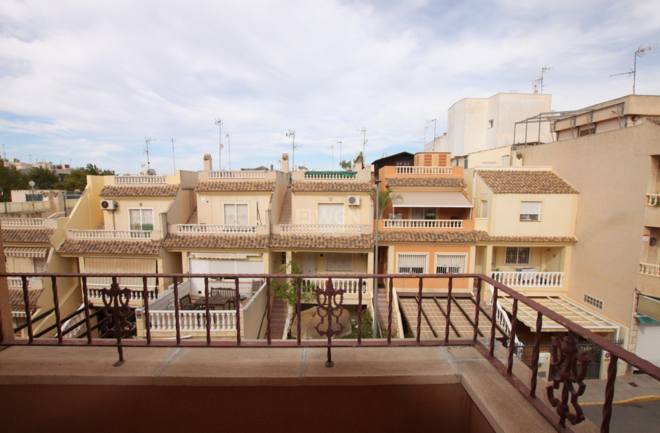 Reventa - Apartamento / piso - Los Montesinos - Costa Blanca