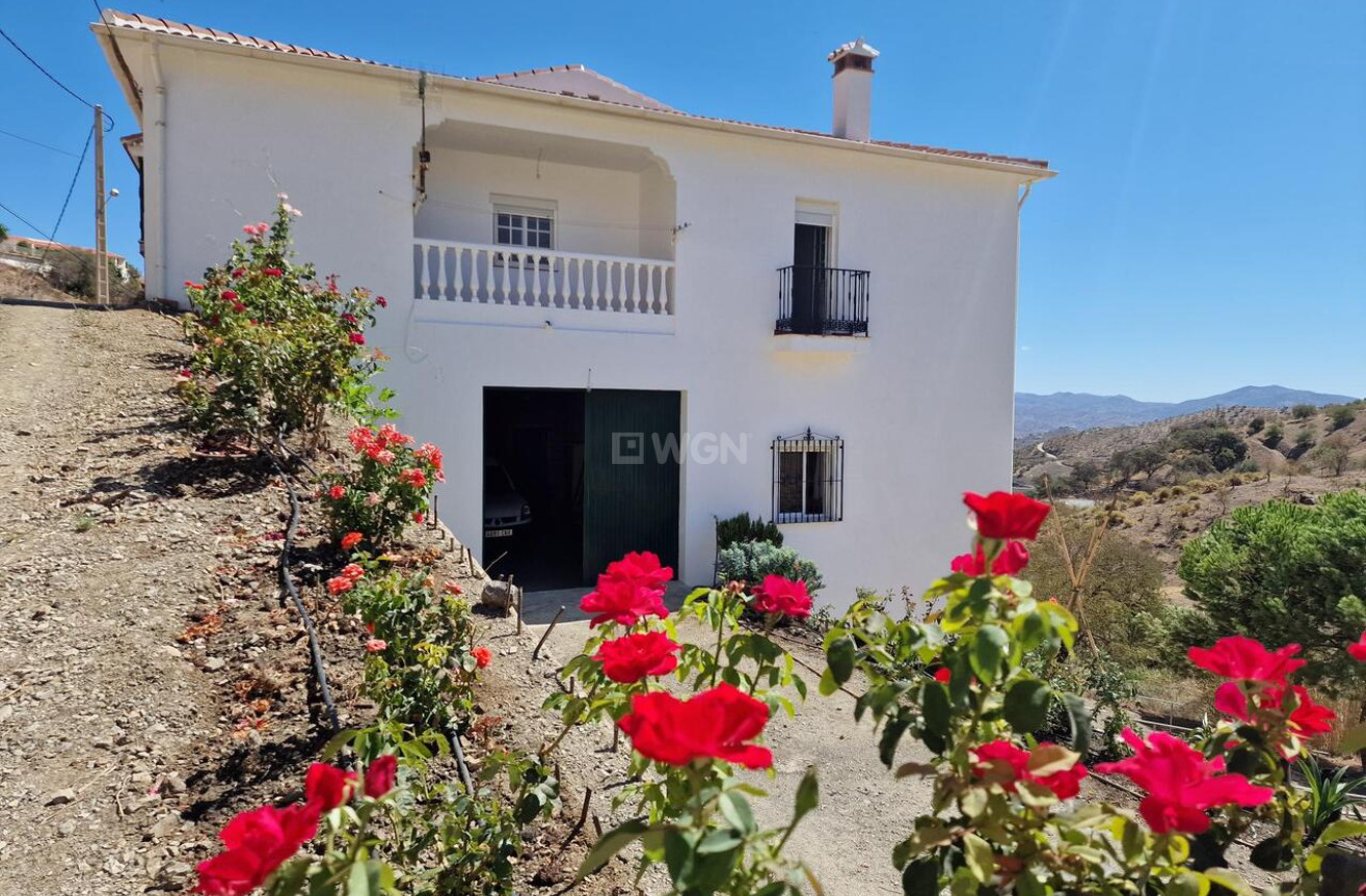 Reventa - Villa - Los Romanes - Inland