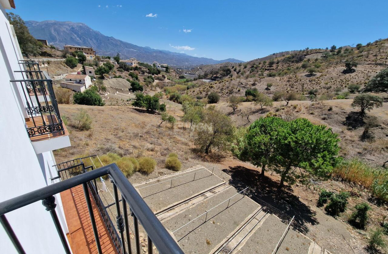 Resale - Villa - Los Romanes - Inland