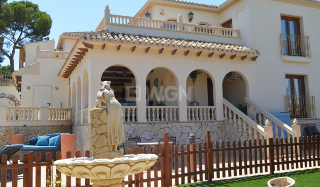 Resale - Villa - Orihuela Costa - Costa Blanca