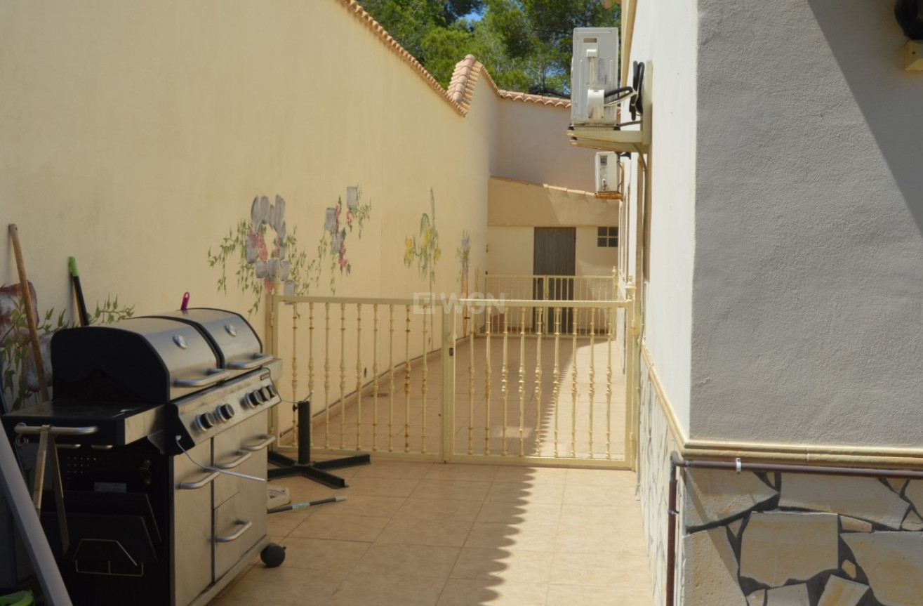 Odsprzedaż - Villa - Orihuela Costa - Costa Blanca