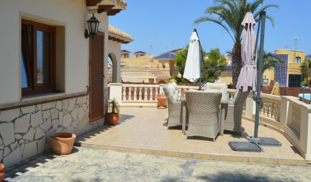 Resale - Villa - Orihuela Costa - Costa Blanca